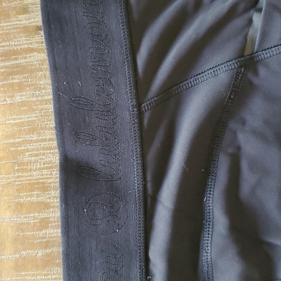 Lululemon shorts - Picture 6 of 7
